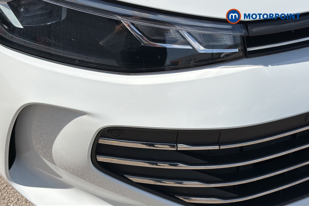Volkswagen Passat Life Automatic Petrol Plug-In Hybrid Estate - Stock Number (1644286) - 38th supplementary image