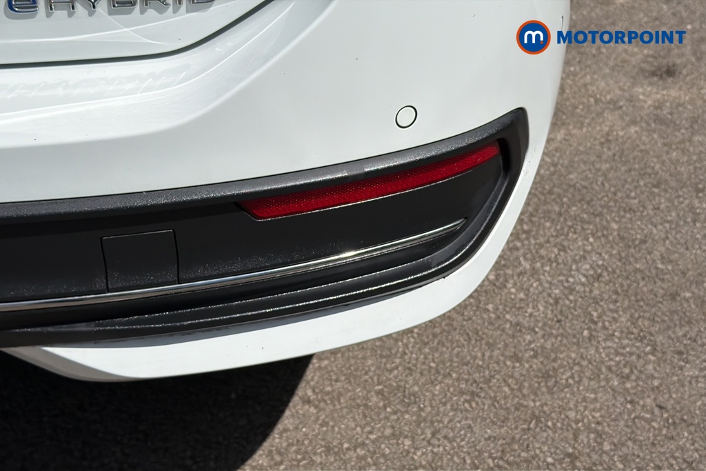 Volkswagen Passat Life Automatic Petrol Plug-In Hybrid Estate - Stock Number (1644286) - 39th supplementary image