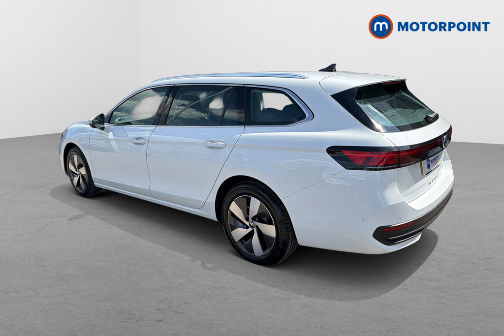Volkswagen Passat Life Automatic Petrol Plug-In Hybrid Estate - Stock Number (1644286) - Drivers side rear corner