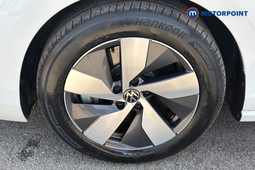 Volkswagen Passat Life Automatic Petrol Plug-In Hybrid Estate - Stock Number (1644286) - 44th supplementary image
