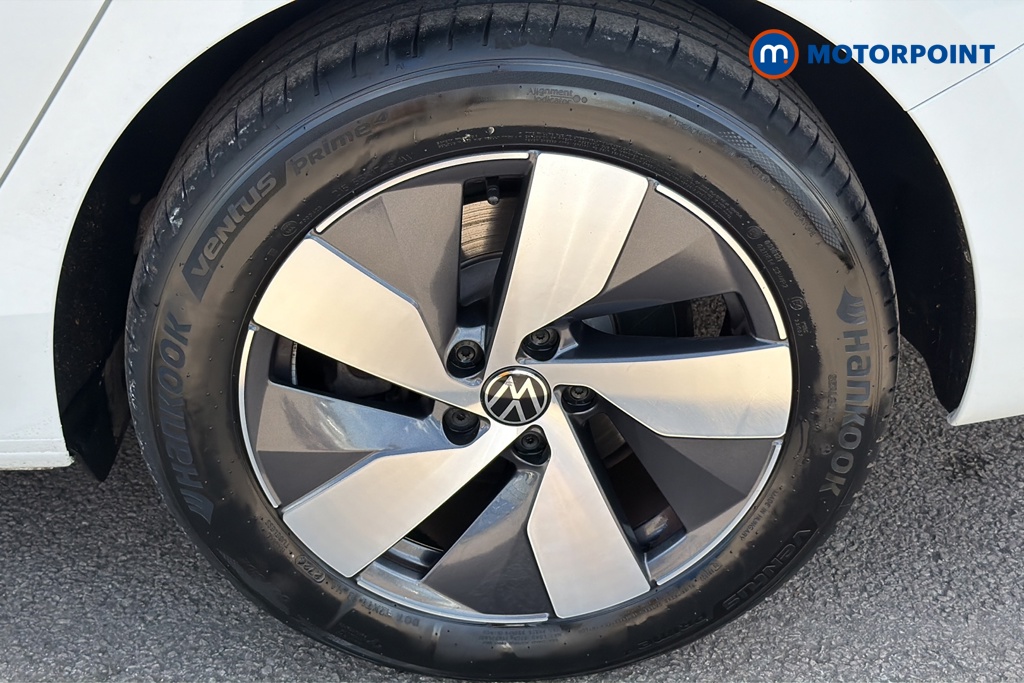 Volkswagen Passat Life Automatic Petrol Plug-In Hybrid Estate - Stock Number (1644286) - 45th supplementary image