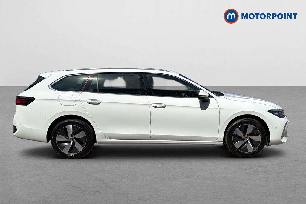 Volkswagen Passat Life Automatic Petrol Plug-In Hybrid Estate - Stock Number (1644286) - Passenger side
