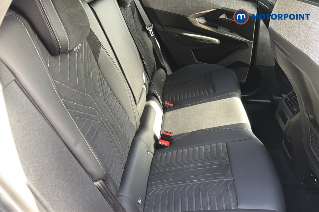 Peugeot 3008 GT Automatic Electric SUV - Stock Number (1644827) - 25th supplementary image
