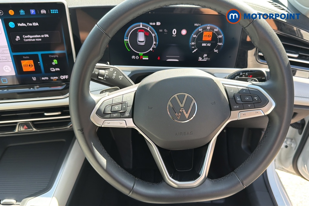 Volkswagen Passat Life Automatic Petrol Plug-In Hybrid Estate - Stock Number (1645563) - 2nd supplementary image