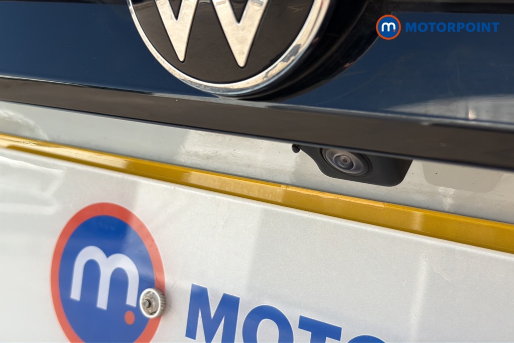 Volkswagen Passat Life Automatic Petrol Plug-In Hybrid Estate - Stock Number (1645563) - 37th supplementary image