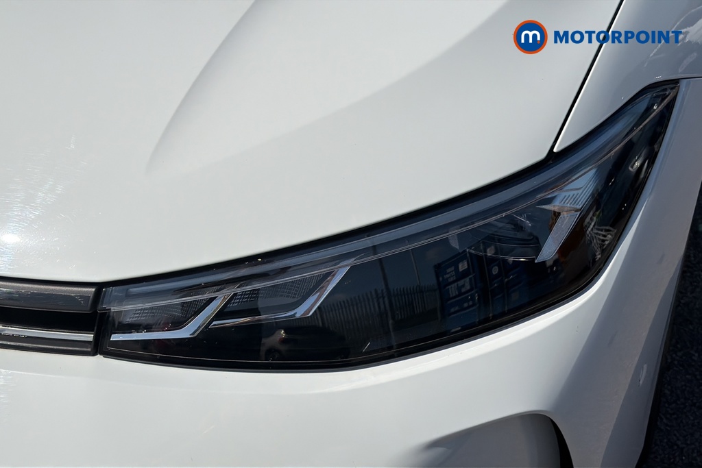 Volkswagen Passat Life Automatic Petrol Plug-In Hybrid Estate - Stock Number (1645563) - 42nd supplementary image