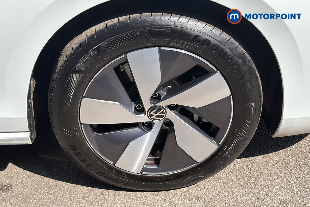 Volkswagen Passat Life Automatic Petrol Plug-In Hybrid Estate - Stock Number (1645563) - 47th supplementary image