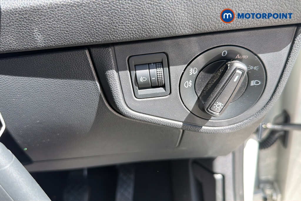 Volkswagen Taigo Life Manual Petrol SUV - Stock Number (1645581) - 11th supplementary image