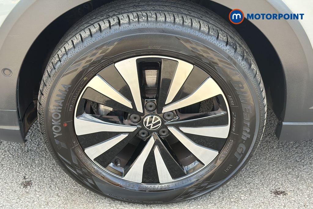 Volkswagen Taigo Life Manual Petrol SUV - Stock Number (1645581) - 44th supplementary image