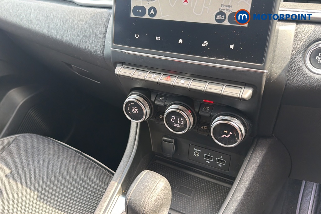Renault Captur Techno Automatic Petrol-Electric Hybrid SUV - Stock Number (1645690) - 12th supplementary image