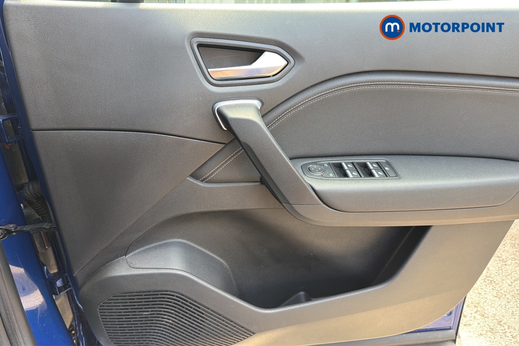 Renault Captur Techno Automatic Petrol-Electric Hybrid SUV - Stock Number (1645690) - 18th supplementary image