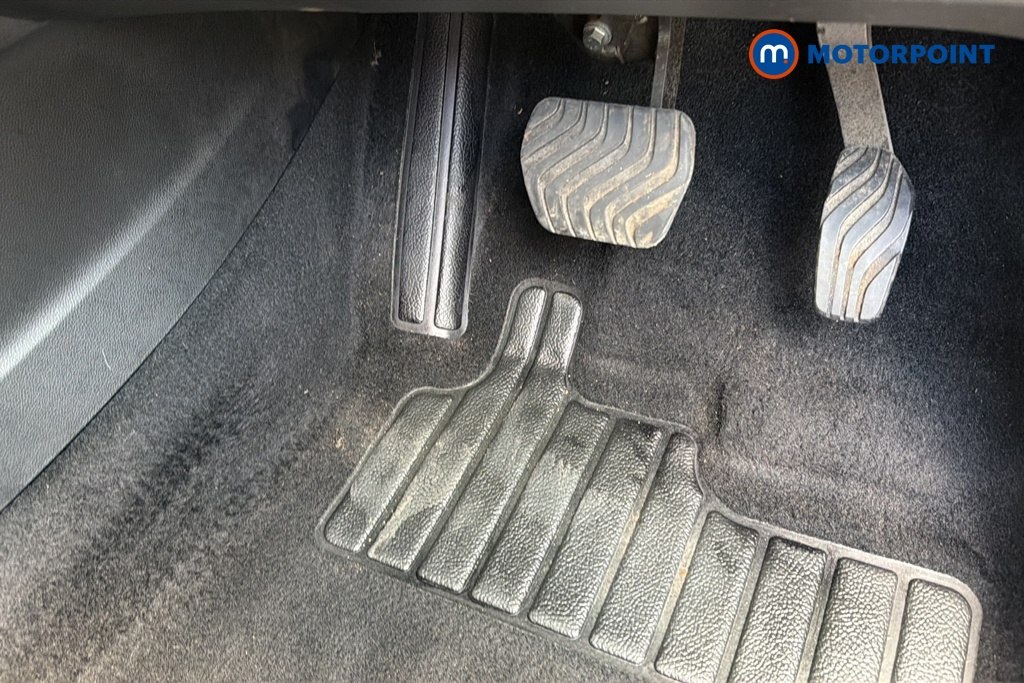 Renault Captur Techno Automatic Petrol-Electric Hybrid SUV - Stock Number (1645690) - 24th supplementary image