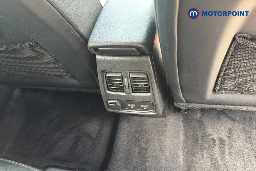 Renault Captur Techno Automatic Petrol-Electric Hybrid SUV - Stock Number (1645690) - 28th supplementary image