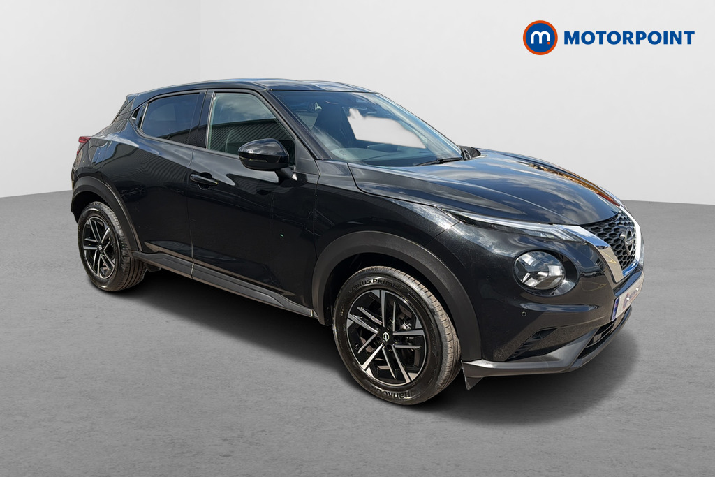 Nissan Juke N-Connecta Automatic Petrol SUV - Stock Number (1645846) - Drivers side front corner