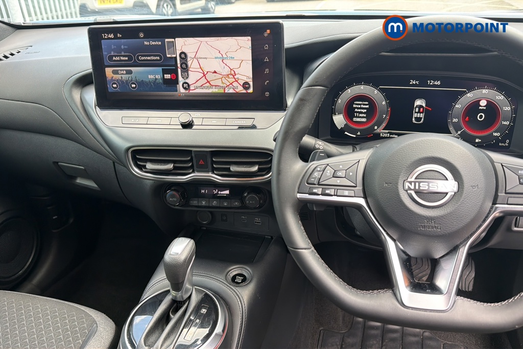Nissan Juke N-Connecta Automatic Petrol SUV - Stock Number (1645846) - 1st supplementary image