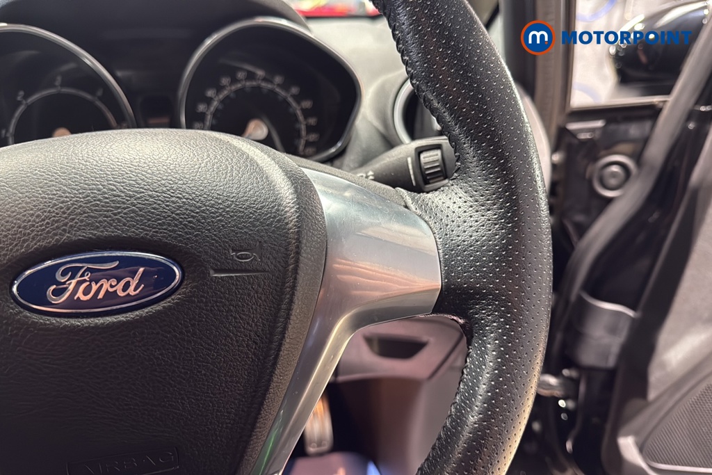 Ford Fiesta St-Line Manual Diesel Hatchback - Stock Number (1646645) - 3rd supplementary image