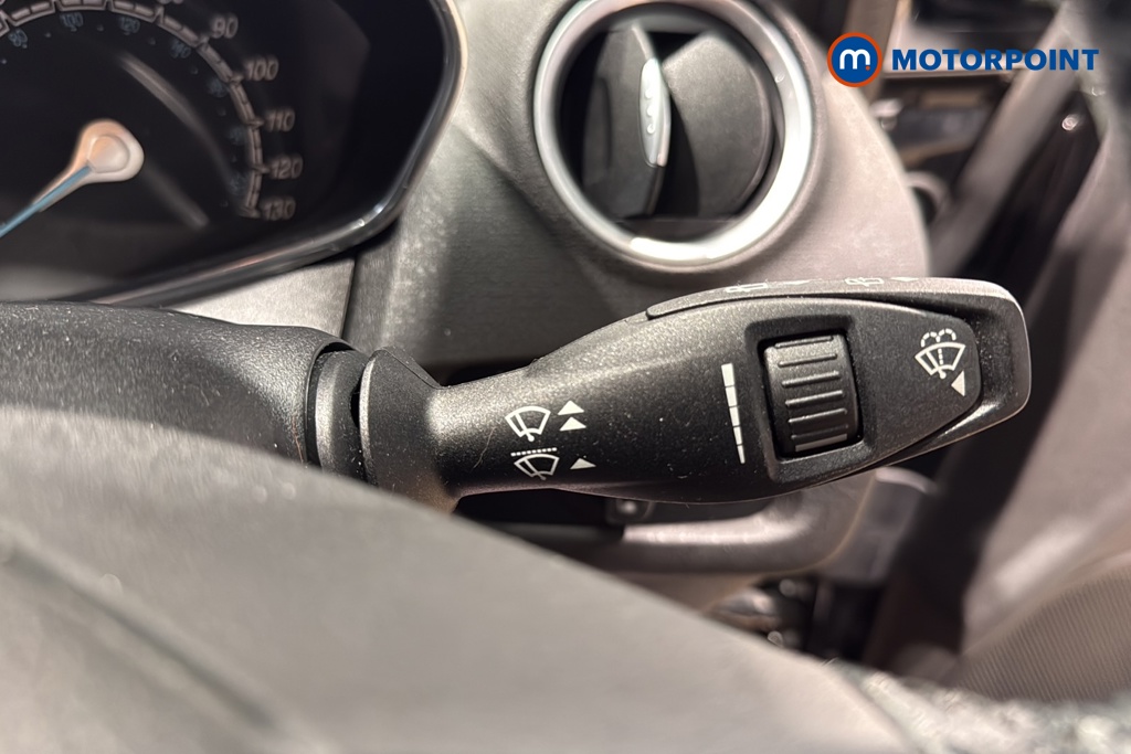 Ford Fiesta St-Line Manual Diesel Hatchback - Stock Number (1646645) - 6th supplementary image