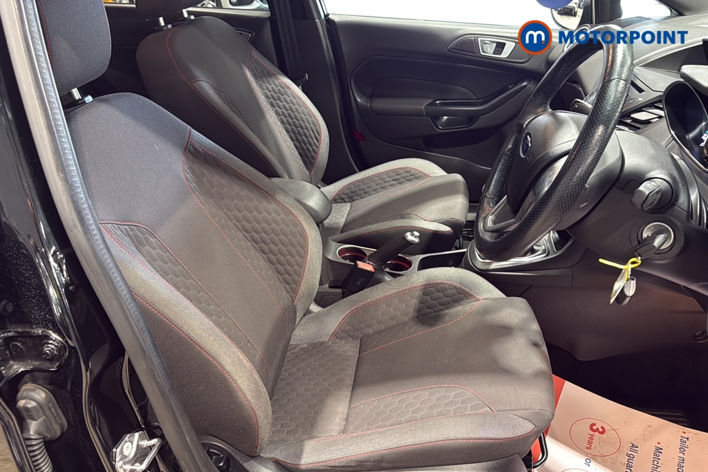 Ford Fiesta St-Line Manual Diesel Hatchback - Stock Number (1646645) - 22nd supplementary image