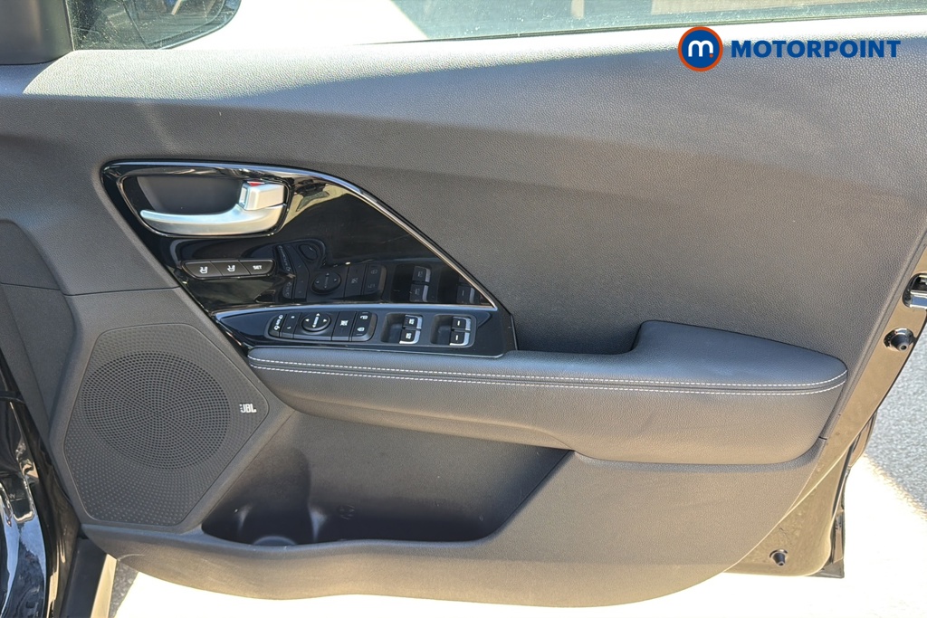 KIA E-Niro 4-Plus Automatic Electric SUV - Stock Number (1638470) - 18th supplementary image