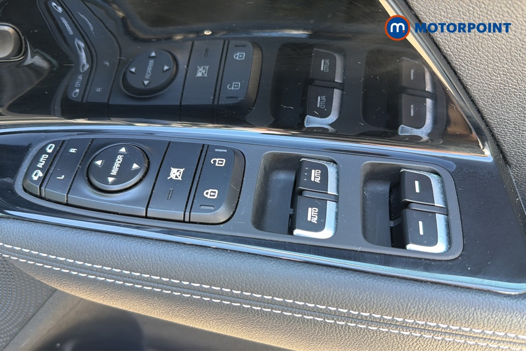 KIA E-Niro 4-Plus Automatic Electric SUV - Stock Number (1638470) - 19th supplementary image