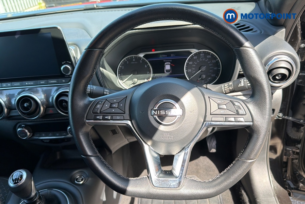Nissan Juke N-Connecta Manual Petrol SUV - Stock Number (1642331) - 2nd supplementary image
