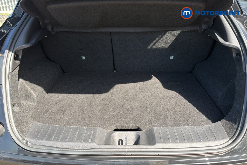 Nissan Juke N-Connecta Manual Petrol SUV - Stock Number (1642331) - 30th supplementary image