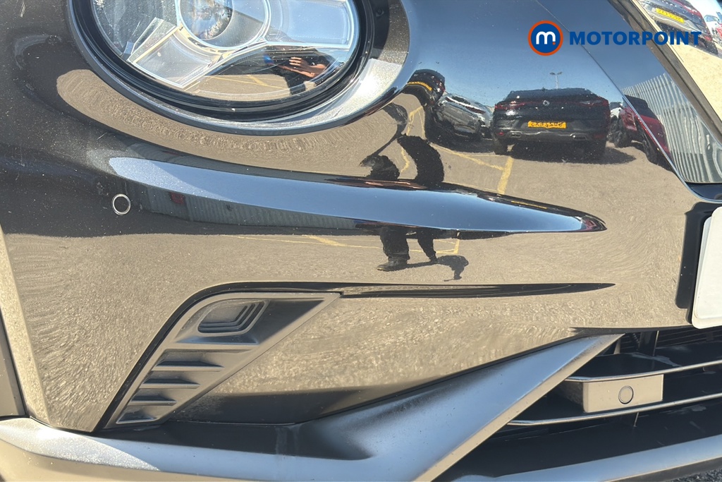 Nissan Juke N-Connecta Manual Petrol SUV - Stock Number (1642331) - 38th supplementary image