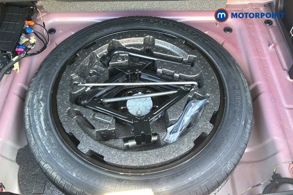 Volvo Xc40 R Design Pro Manual Petrol SUV - Stock Number (1643562) - 33rd supplementary image