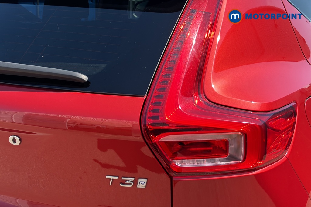Volvo Xc40 R Design Pro Manual Petrol SUV - Stock Number (1643562) - 36th supplementary image