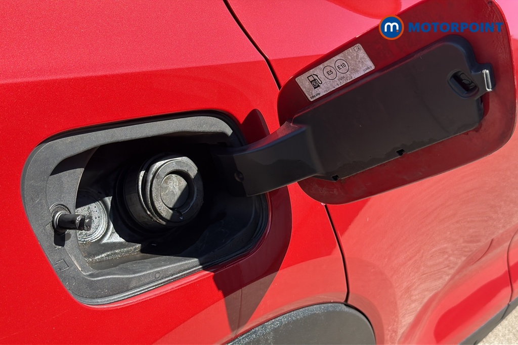 Volvo Xc40 R Design Pro Manual Petrol SUV - Stock Number (1643562) - 41st supplementary image