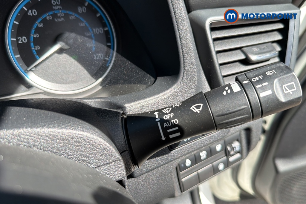 Nissan Leaf N-Connecta Automatic Electric Hatchback - Stock Number (1643658) - 6th supplementary image
