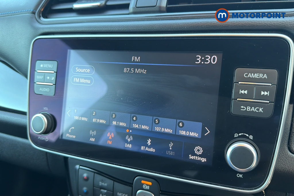 Nissan Leaf N-Connecta Automatic Electric Hatchback - Stock Number (1643658) - 8th supplementary image