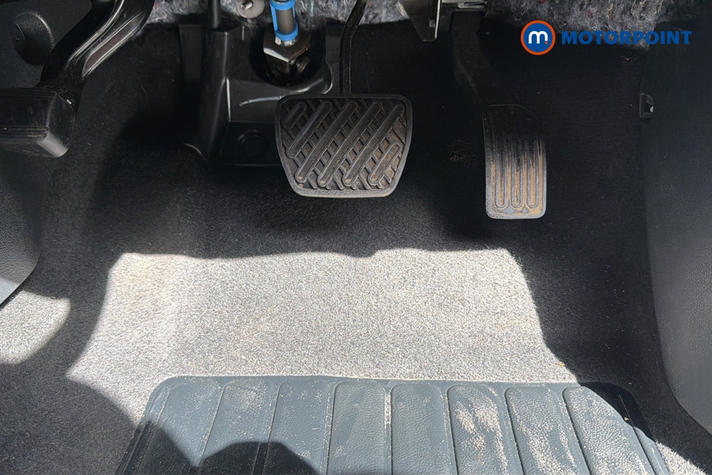 Nissan Leaf N-Connecta Automatic Electric Hatchback - Stock Number (1643658) - 24th supplementary image