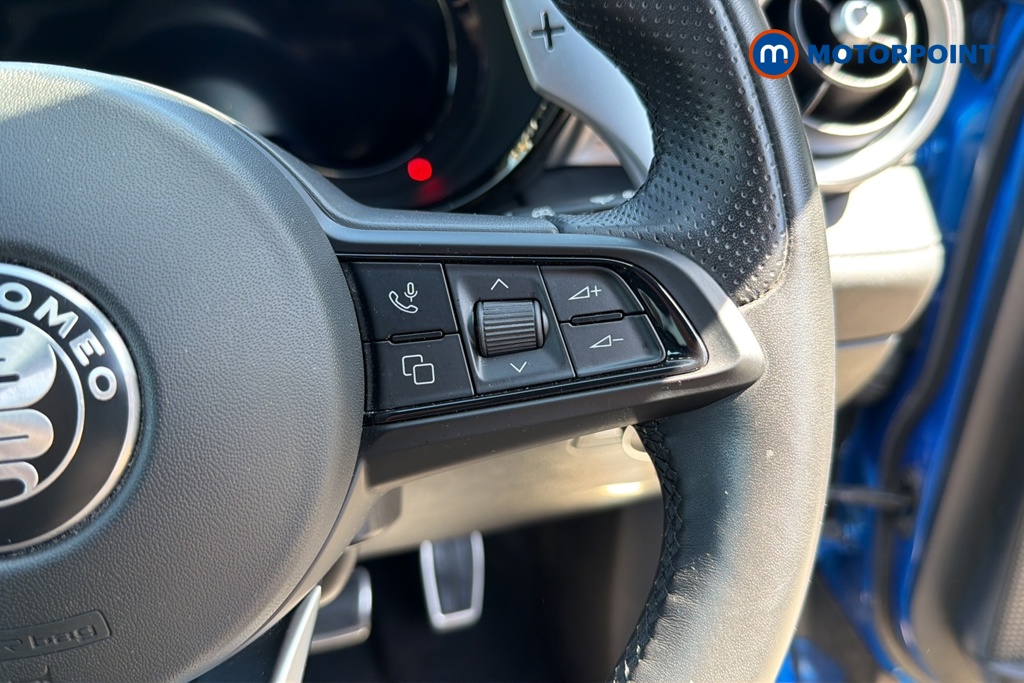 Alfa Romeo Tonale Speciale Automatic Petrol SUV - Stock Number (1644119) - 3rd supplementary image
