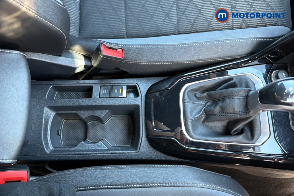 Volkswagen T-Roc R-Line Automatic Petrol SUV - Stock Number (1645910) - 16th supplementary image
