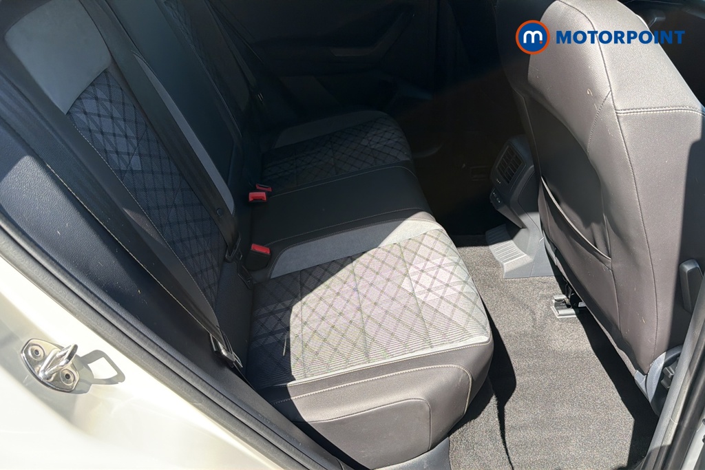 Volkswagen T-Roc R-Line Automatic Petrol SUV - Stock Number (1645910) - 25th supplementary image