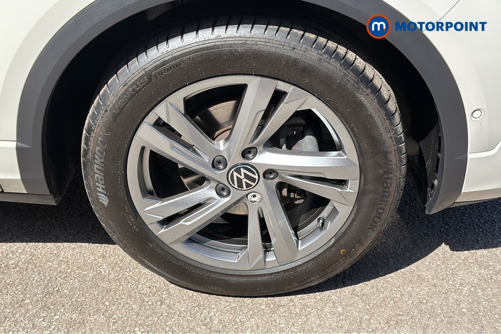 Volkswagen T-Roc R-Line Automatic Petrol SUV - Stock Number (1645910) - 47th supplementary image