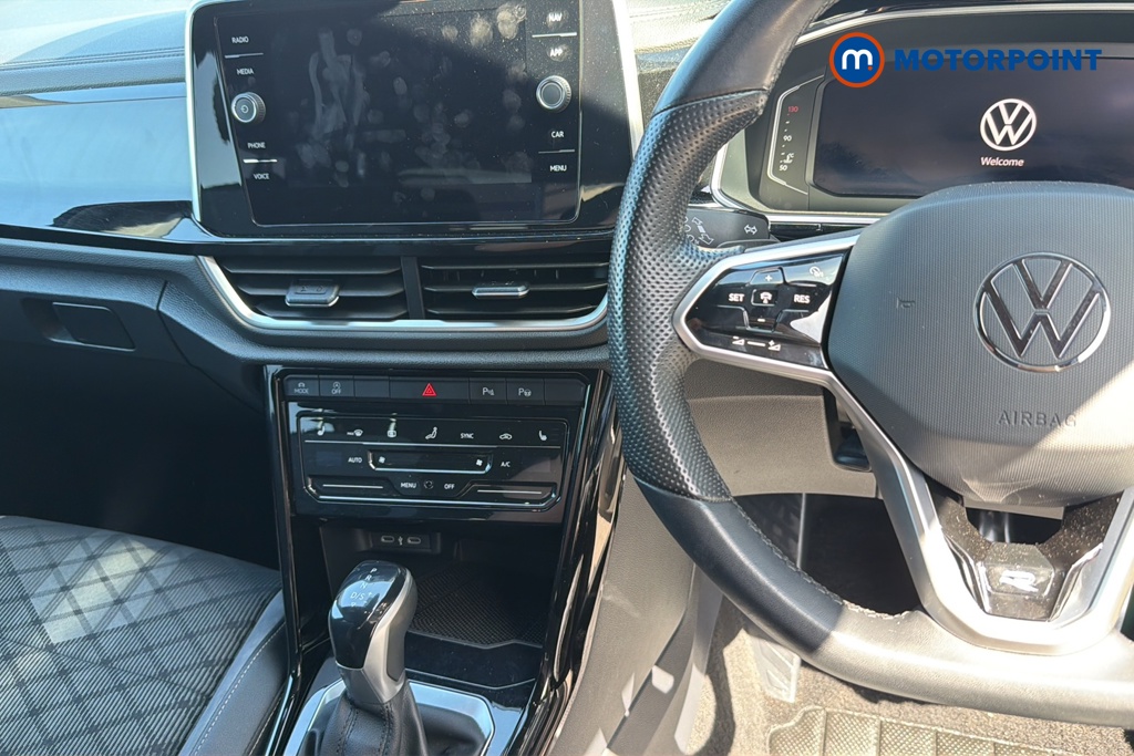 Volkswagen T-Roc R-Line Automatic Petrol SUV - Stock Number (1645910) - 1st supplementary image
