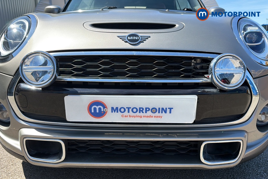 Mini Convertible Cooper S Exclusive Automatic Petrol Convertible - Stock Number (1645993) - 43rd supplementary image