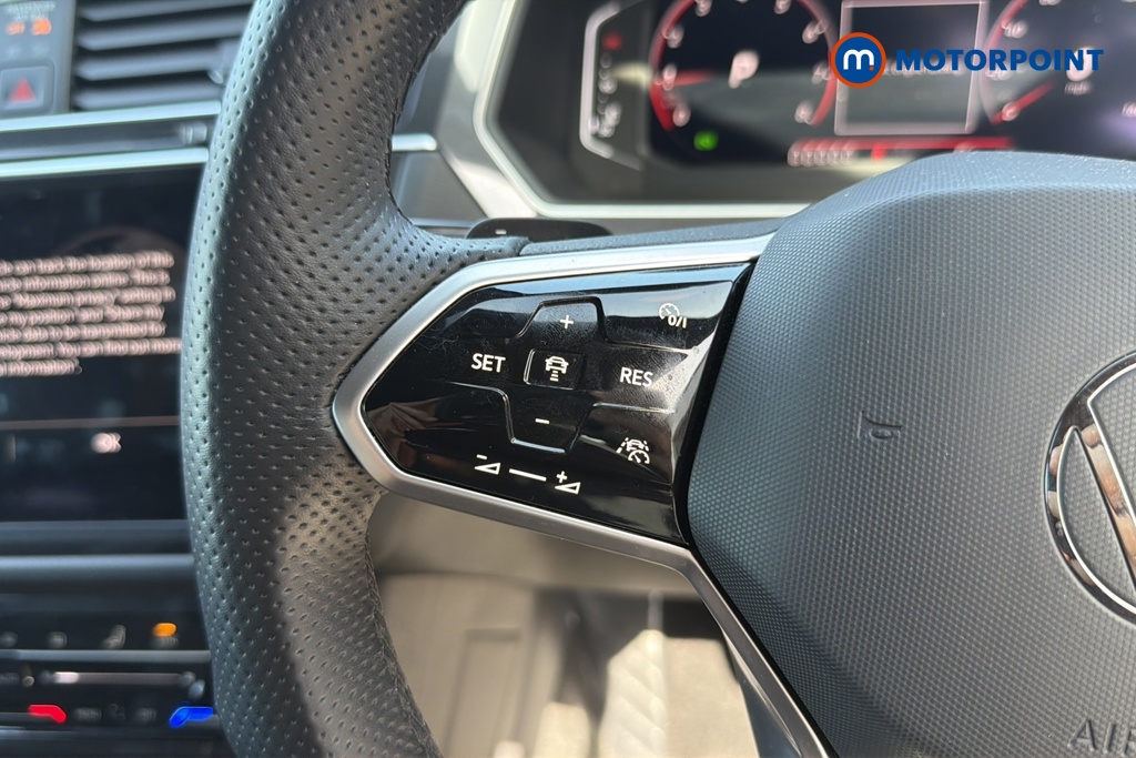 Volkswagen Tiguan Allspace R-Line Automatic Petrol SUV - Stock Number (1646014) - 4th supplementary image