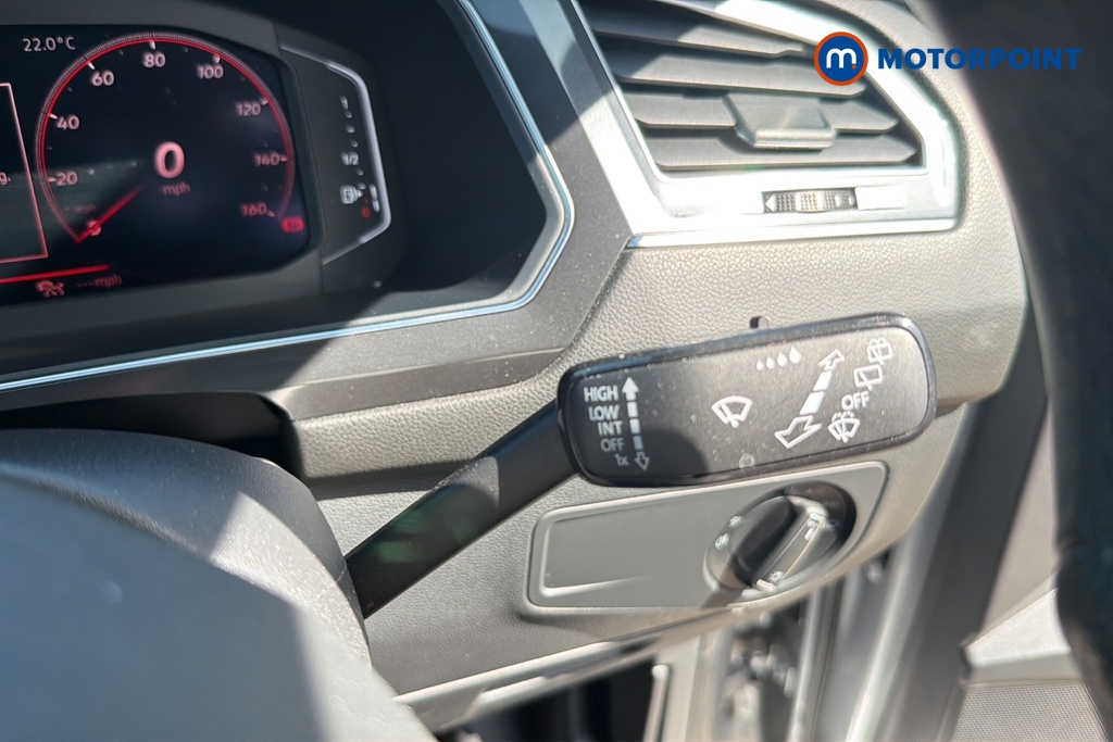 Volkswagen Tiguan Allspace R-Line Automatic Petrol SUV - Stock Number (1646014) - 6th supplementary image