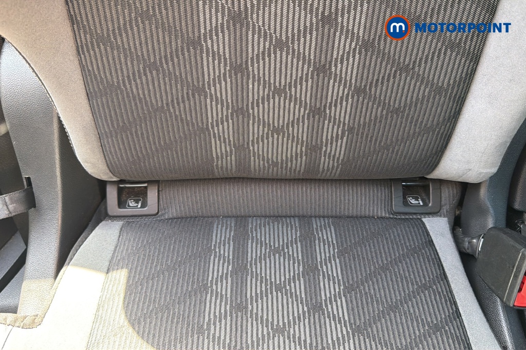 Volkswagen Tiguan Allspace R-Line Automatic Petrol SUV - Stock Number (1646014) - 27th supplementary image