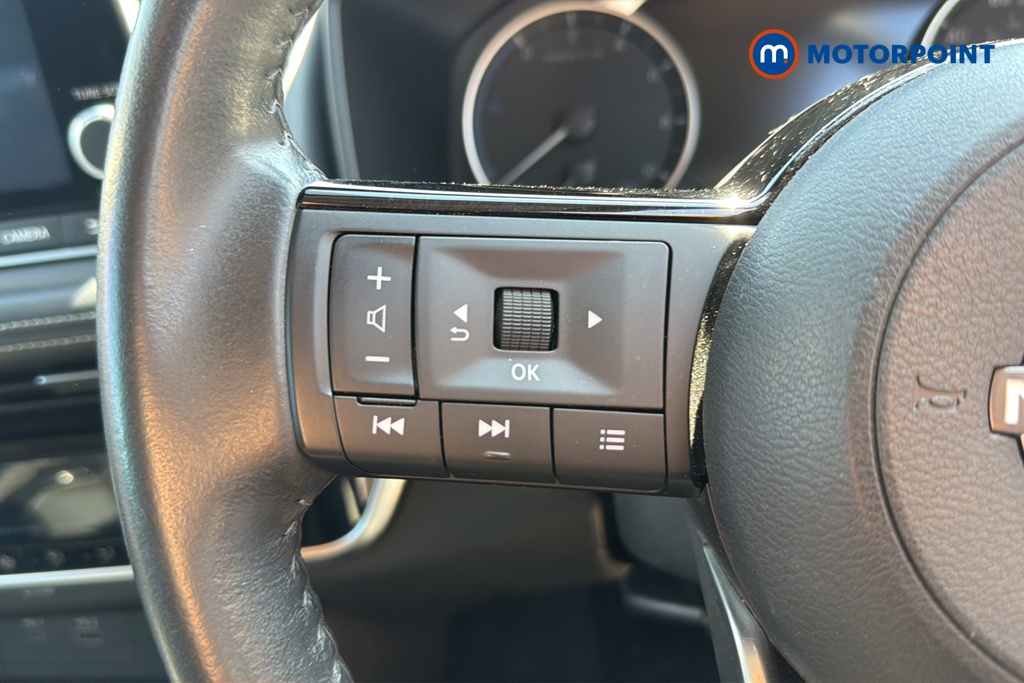 Nissan X-Trail Acenta Premium Automatic Petrol-Electric Hybrid SUV - Stock Number (1646159) - 4th supplementary image