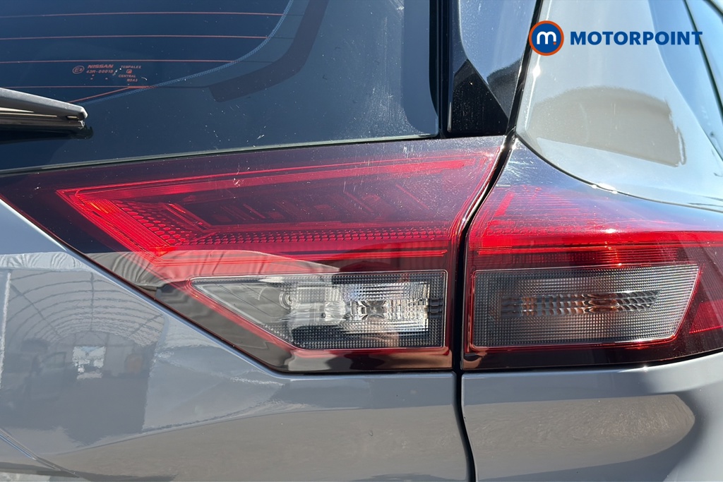 Nissan X-Trail Acenta Premium Automatic Petrol-Electric Hybrid SUV - Stock Number (1646159) - 36th supplementary image