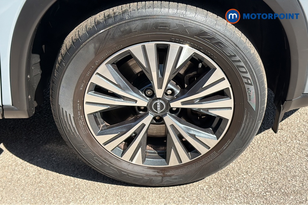 Nissan X-Trail Acenta Premium Automatic Petrol-Electric Hybrid SUV - Stock Number (1646159) - 47th supplementary image