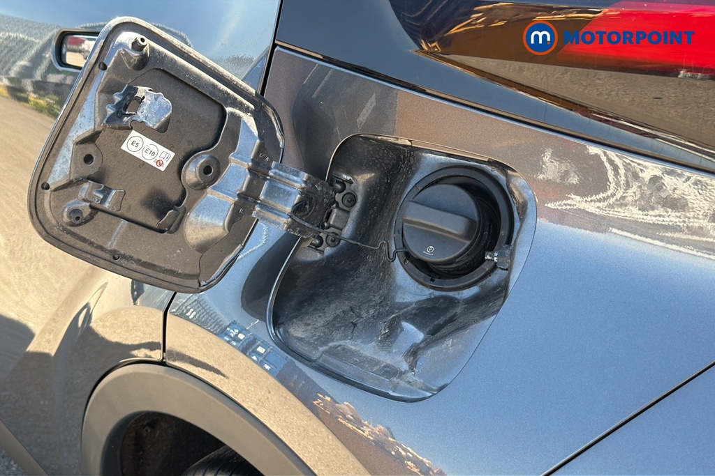 Toyota C-Hr Design Automatic Petrol-Electric Hybrid SUV - Stock Number (1646229) - 41st supplementary image