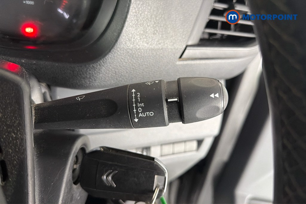 Citroen Dispatch Driver Pro Manual Diesel Panel Van - Stock Number (1612094) - 7th supplementary image