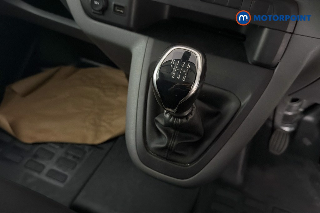 Citroen Dispatch Driver Pro Manual Diesel Panel Van - Stock Number (1612094) - 15th supplementary image