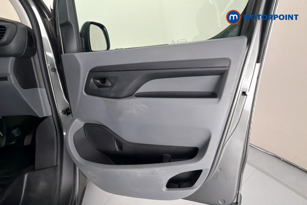 Citroen Dispatch Driver Pro Manual Diesel Panel Van - Stock Number (1612094) - 19th supplementary image