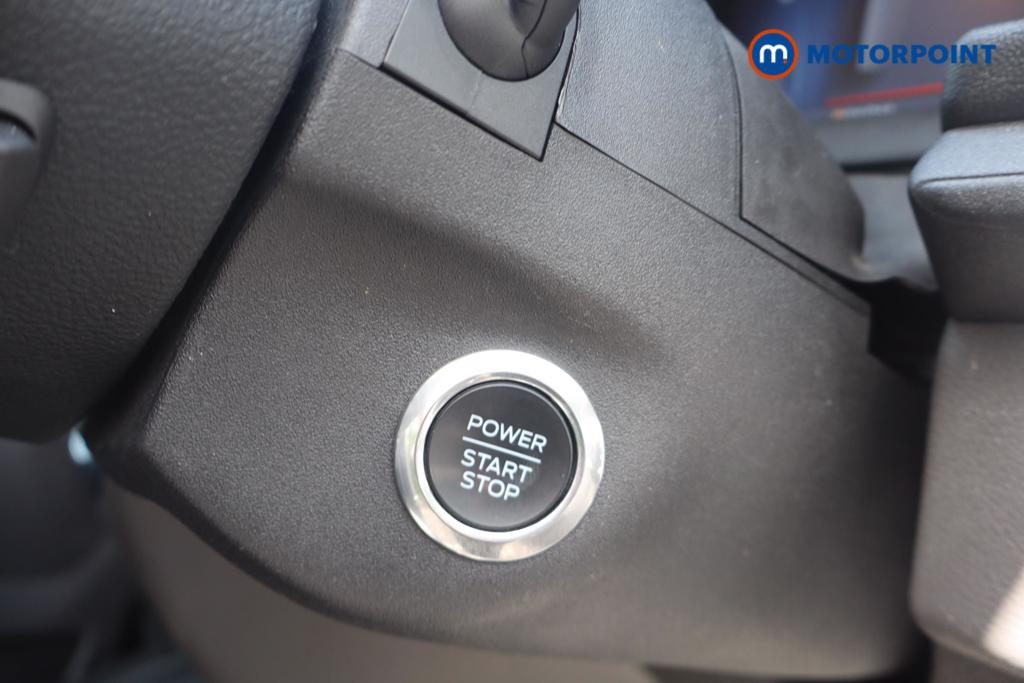 Ford Transit Limited Automatic Diesel Medium Roof Van - Stock Number (1614675) - 6th supplementary image
